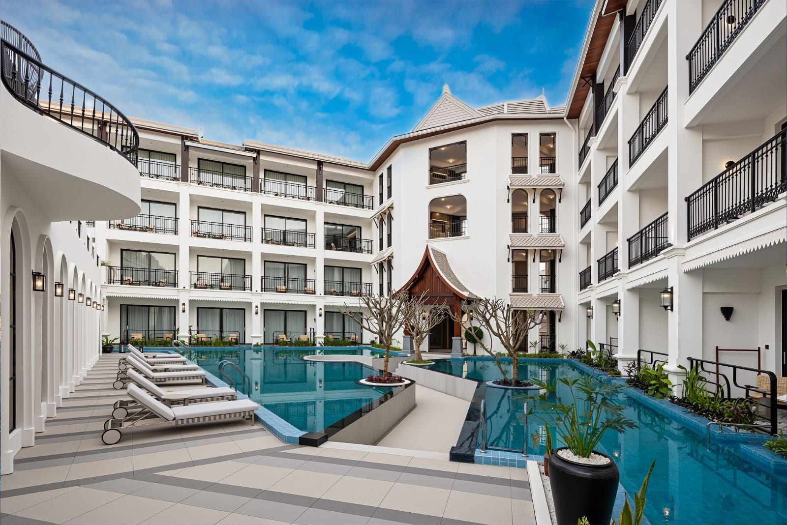 Glond Hotel, Pools and exterior photo 17