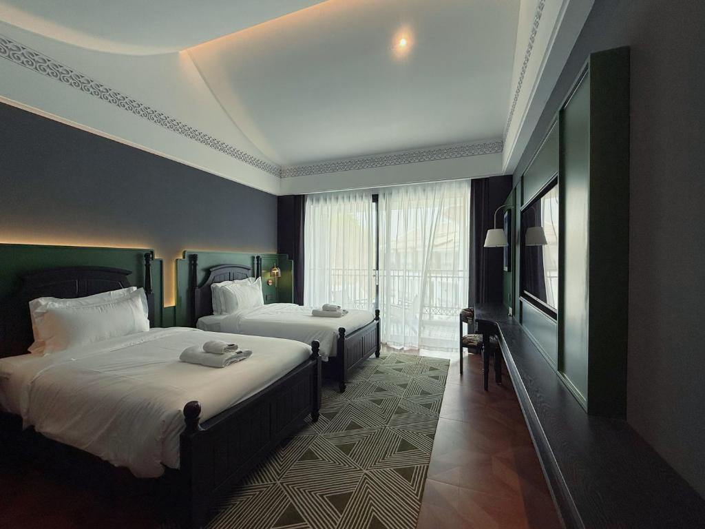 Double Room with Patio